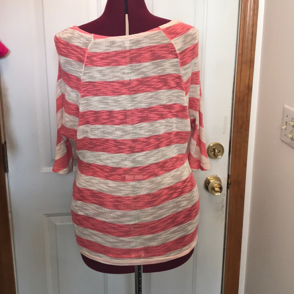Lightweight tunic - Picture 3 of 3